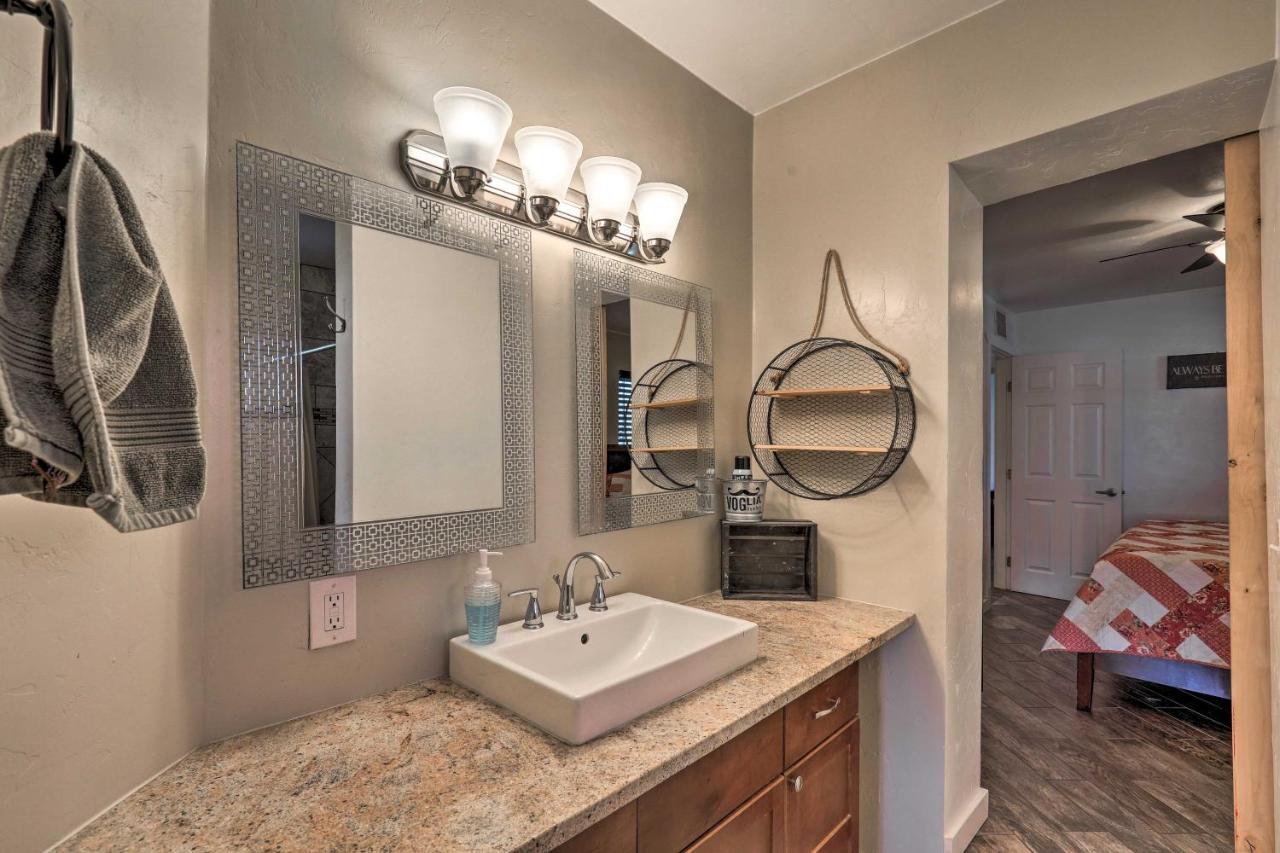 Сasa de vacaciones Ranch-style Retreat With Fire Pit Less Than 1 Mi To U Of A! *