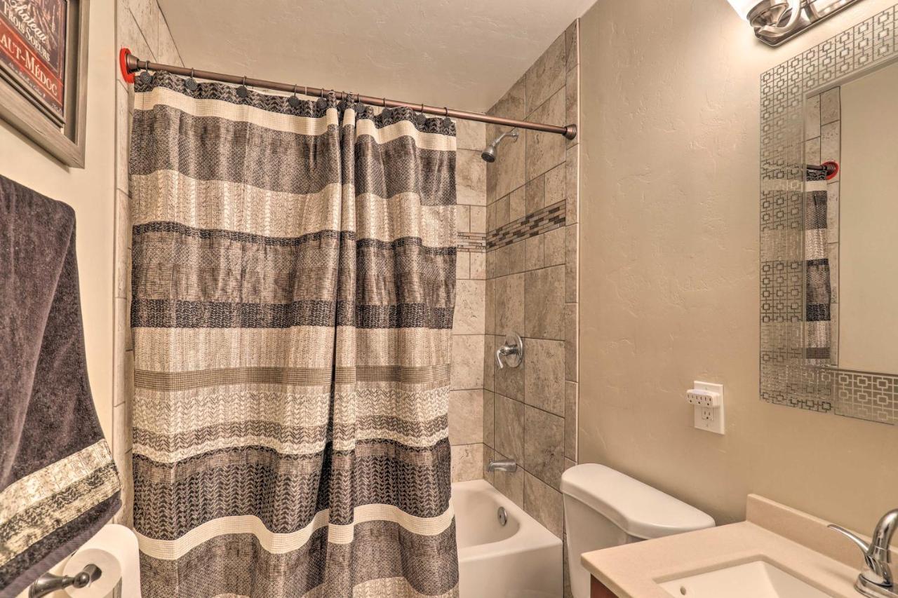 Ranch-style Retreat With Fire Pit Less Than 1 Mi To U Of A! *